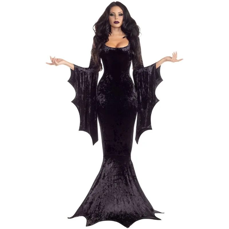 Vestido negro largo de mangas de murciélago